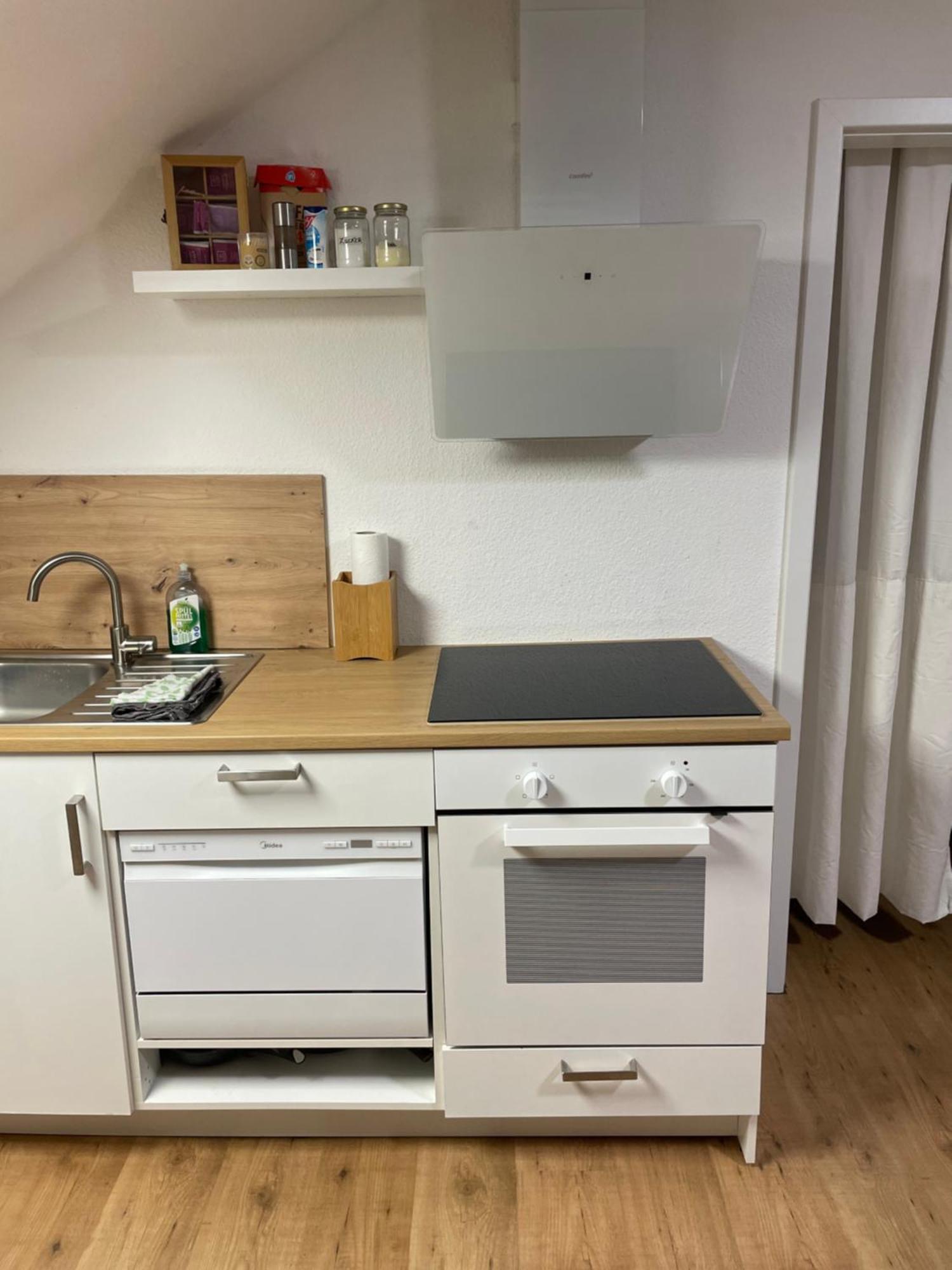 Ferienwohnung An Der Romantischen Strasse Direkt A3 Und A81 Eisingen Kültér fotó
